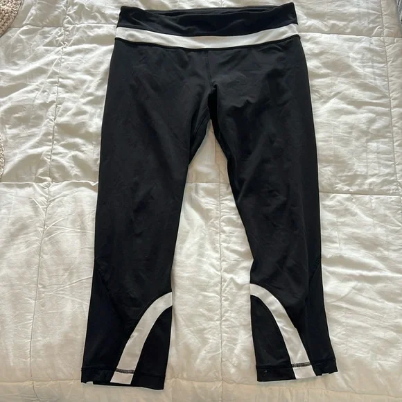 Lululemon Pace Rival Crop - Picture 1 of 6
